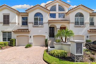 156 Colonade CIR # 1107, Naples, FL 34103
