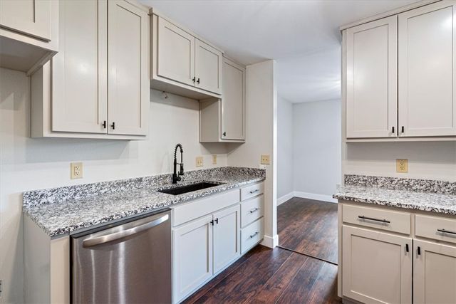 3 Britten Circle, Bella Vista, AR 72715