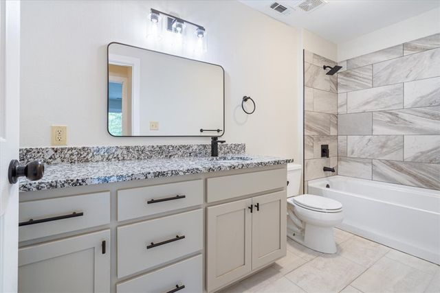 3 Britten Circle, Bella Vista, AR 72715