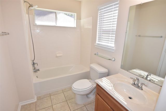 1615 Redbud Grove Court, Conroe, TX 77301