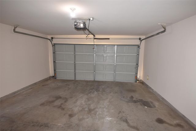 1615 Redbud Grove Court, Conroe, TX 77301