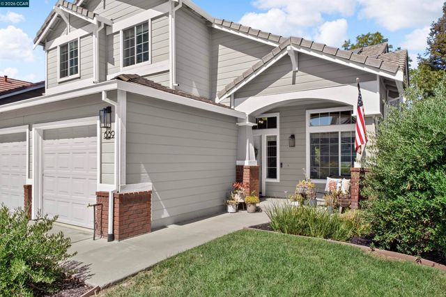 689 Summerwood Dr, Brentwood, CA 94513