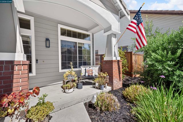689 Summerwood Dr, Brentwood, CA 94513