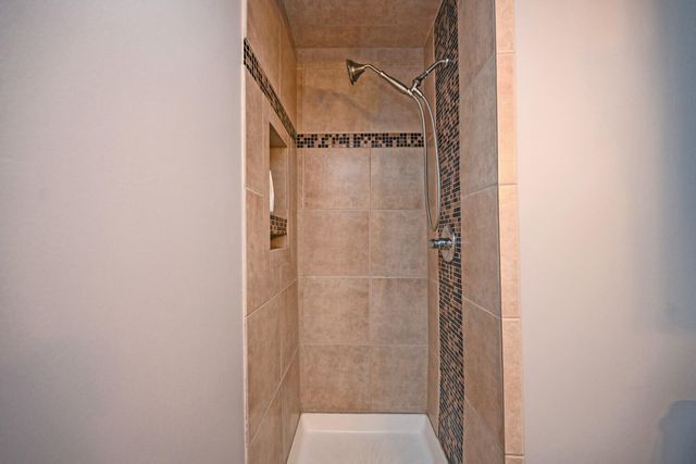 8 Hidden Glen Circle, Erlanger, KY 41018