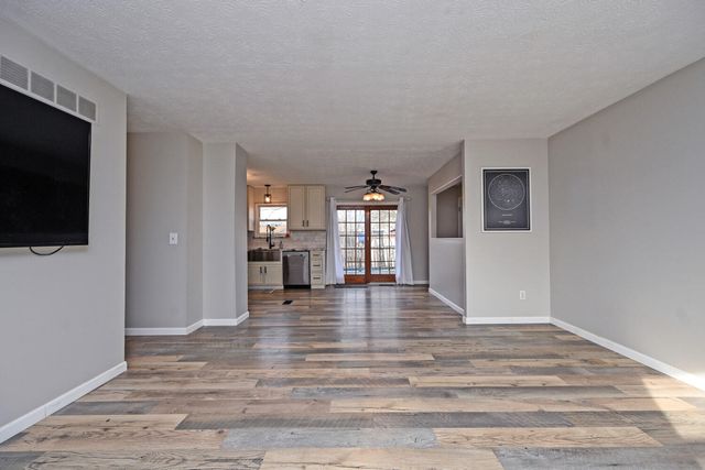 8 Hidden Glen Circle, Erlanger, KY 41018