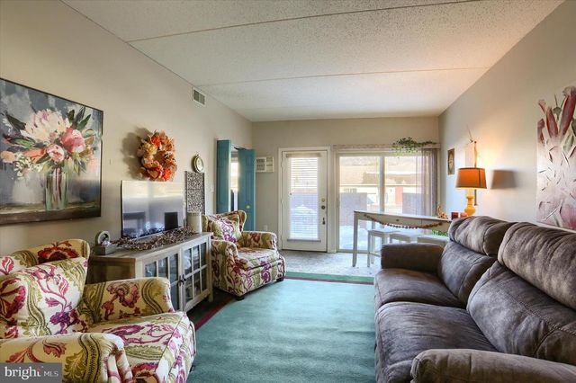 4569 N PROGRESS AVE, Harrisburg, PA 17110