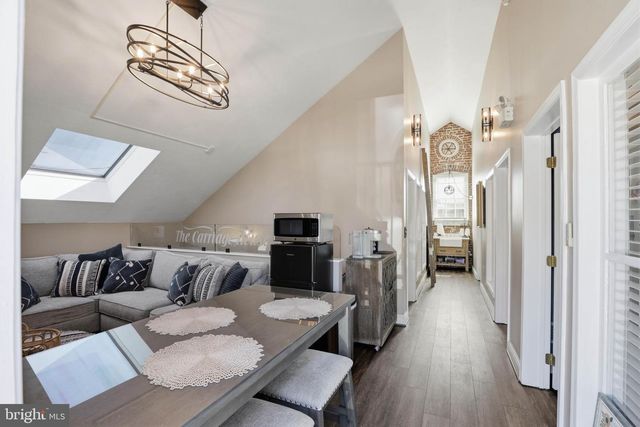 252 FREDERICK ST, Hanover, PA 17331