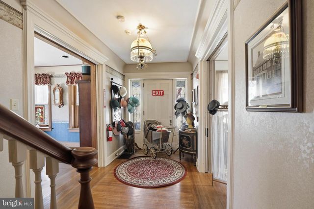 252 FREDERICK ST, Hanover, PA 17331