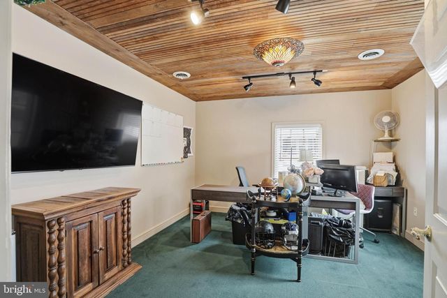 252 FREDERICK ST, Hanover, PA 17331