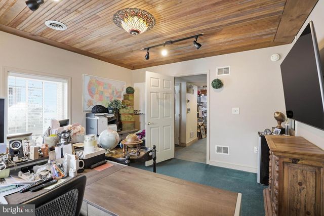 252 FREDERICK ST, Hanover, PA 17331