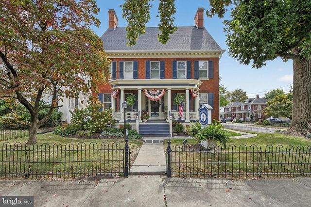 252 FREDERICK ST, Hanover, PA 17331