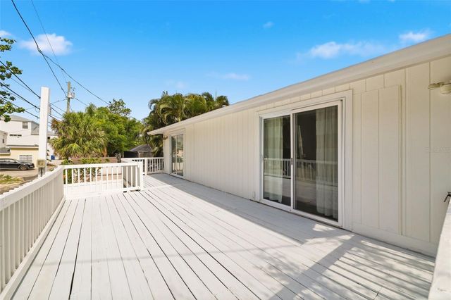 7 GEORGIA AVENUE, Crystal Beach, FL 34681
