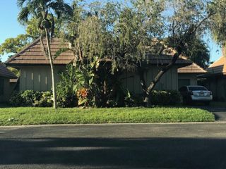 1950 Coquina Way, Coral Springs, FL 33071