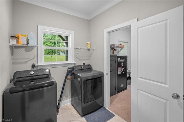 4844 Old Thomasville Road, Winston-salem, NC 27107