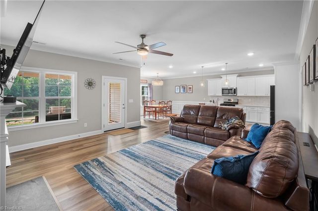 4844 Old Thomasville Road, Winston-salem, NC 27107