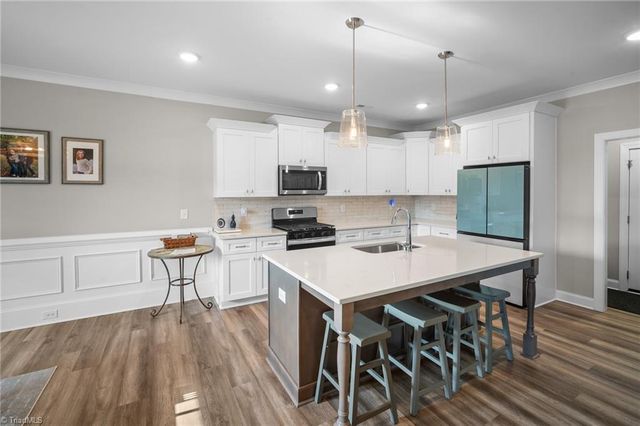 4844 Old Thomasville Road, Winston-salem, NC 27107
