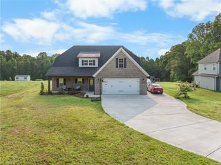 4844 Old Thomasville Road, Winston-salem, NC 27107