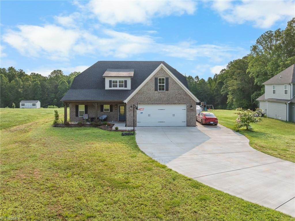 4844 Old Thomasville Road, Winston-salem, NC 27107