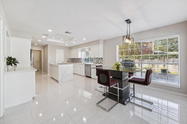 30 Penny Green Street, Sugar Land, TX 77479
