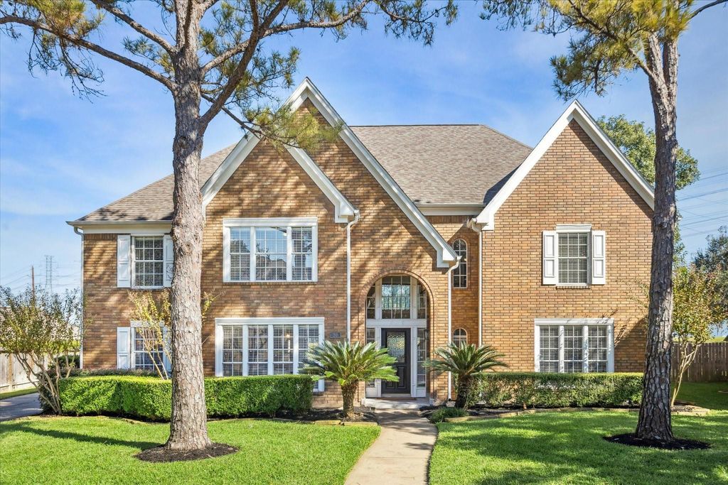 30 Penny Green Street, Sugar Land, TX 77479