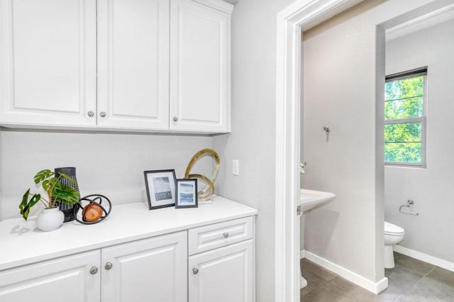 1071 Dewberry Place 102, San Jose, CA 95131