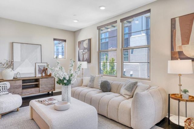 1071 Dewberry Place 102, San Jose, CA 95131