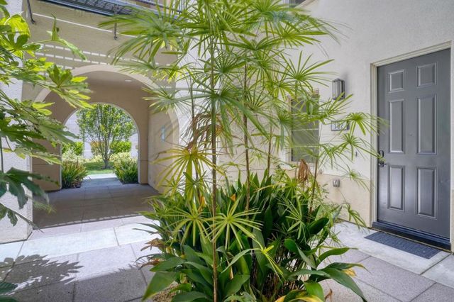 1071 Dewberry Place 102, San Jose, CA 95131