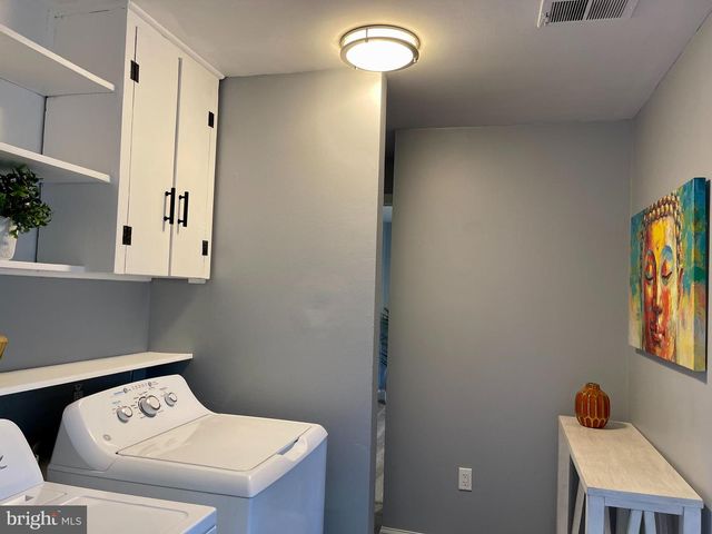 6105 ARBUTUS LN, Clinton, MD 20735