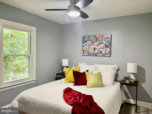 6105 ARBUTUS LN, Clinton, MD 20735