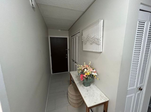 881 Broadway 48, Everett, MA 02149