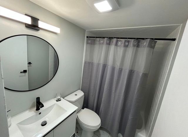 881 Broadway 48, Everett, MA 02149