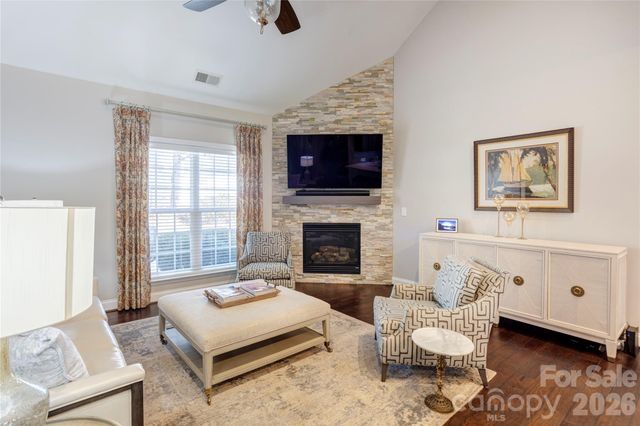 2663 Danbury Circle NW, Concord, NC 28027