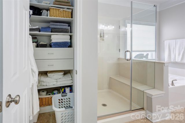 2663 Danbury Circle NW, Concord, NC 28027