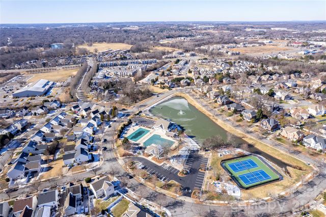 2663 Danbury Circle NW, Concord, NC 28027