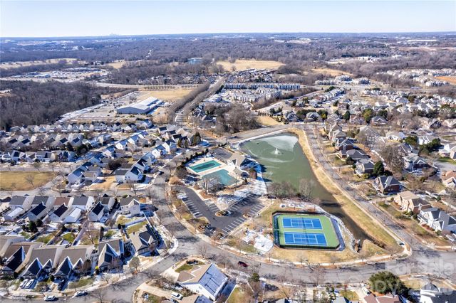 2663 Danbury Circle NW, Concord, NC 28027