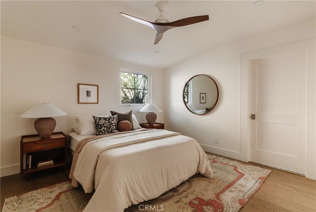 2201 N Hobart Boulevard, Los Angeles, CA 90027