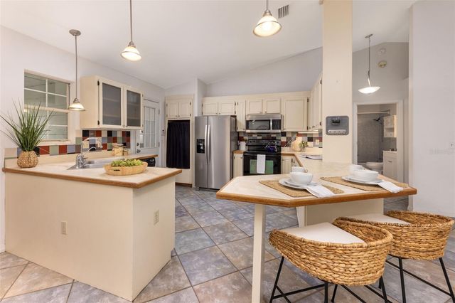 818 NW 202ND STREET, Newberry, FL 32669