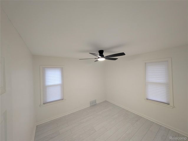 8459 Pierson Street, Detroit, MI 48228