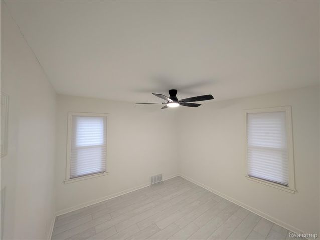 8459 Pierson Street, Detroit, MI 48228