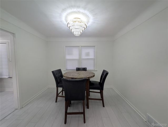 8459 Pierson Street, Detroit, MI 48228