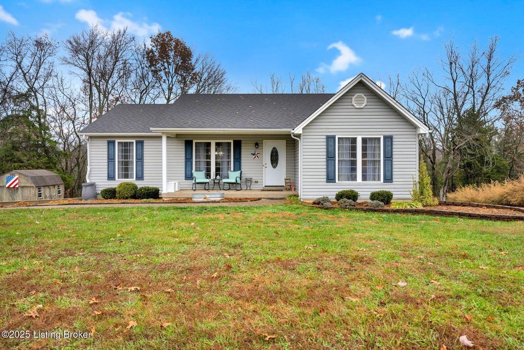 121 Frontier Ave, Taylorsville, KY 40071