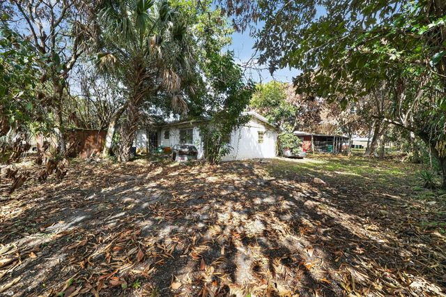 1913 Wyoming Avenue, Fort Pierce, FL 34982