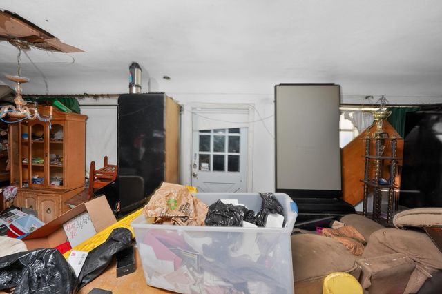 1913 Wyoming Avenue, Fort Pierce, FL 34982