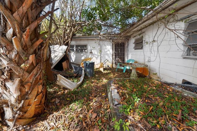 1913 Wyoming Avenue, Fort Pierce, FL 34982