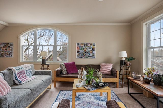 81 S Williams St Unit 403, Burlington, VT 05401