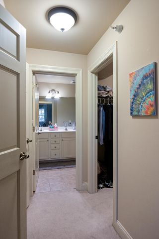 81 S Williams St Unit 403, Burlington, VT 05401