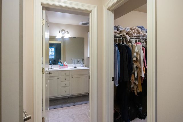 81 S Williams St Unit 403, Burlington, VT 05401