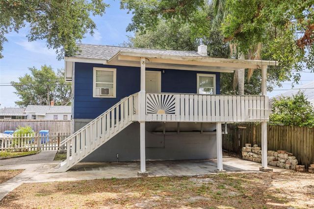 1511 35TH AVENUE N, St Petersburg, FL 33704