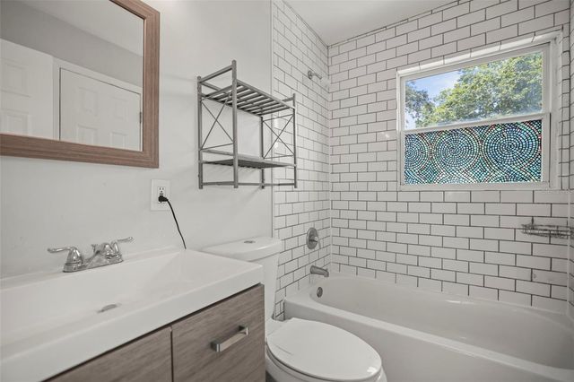 1511 35TH AVENUE N, St Petersburg, FL 33704