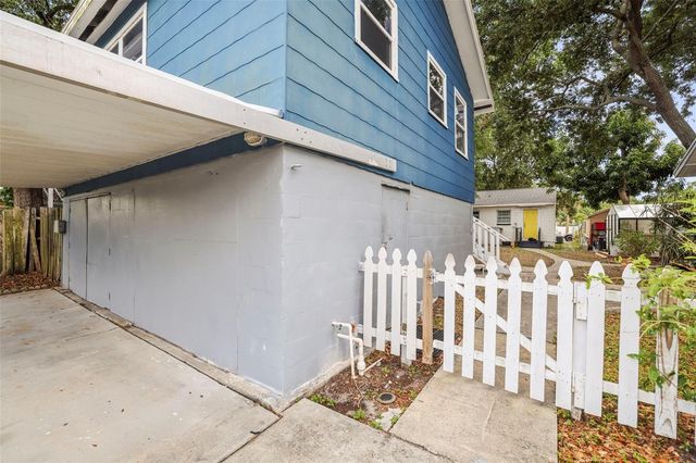 1511 35TH AVENUE N, St Petersburg, FL 33704
